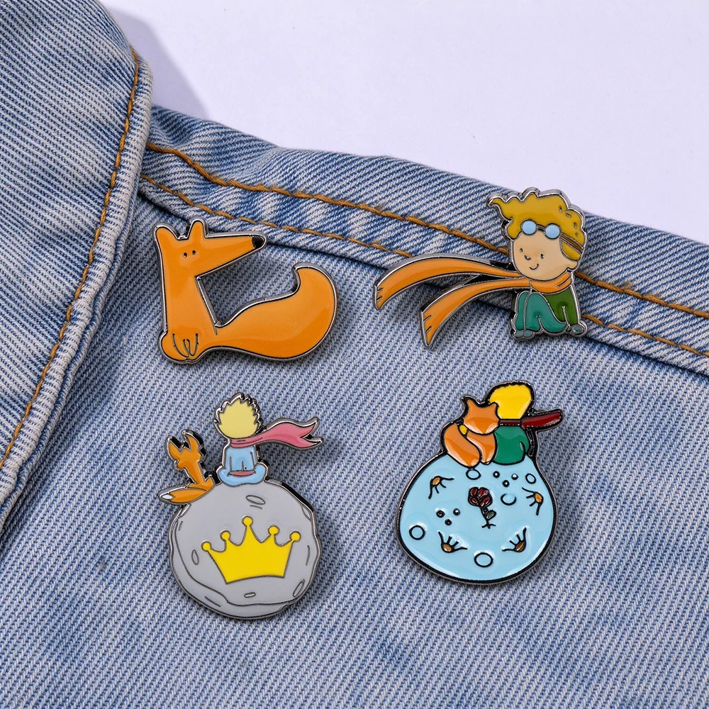 4Pcs/set Cute Anime Foxs Enamel Pins Funny Comic Brooches For Clothing Backpack Lapel Badges Fashion Decorative Christmas Gifts