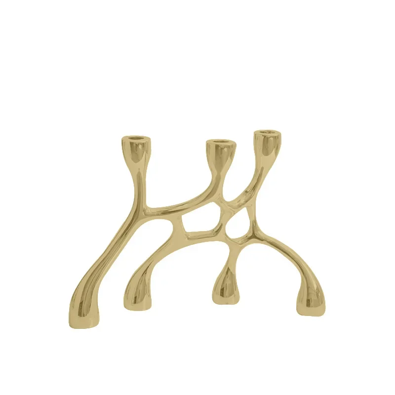 Simple modern creative silver resin art candlestick ornament model room restaurant romantic candlestick soft decoration