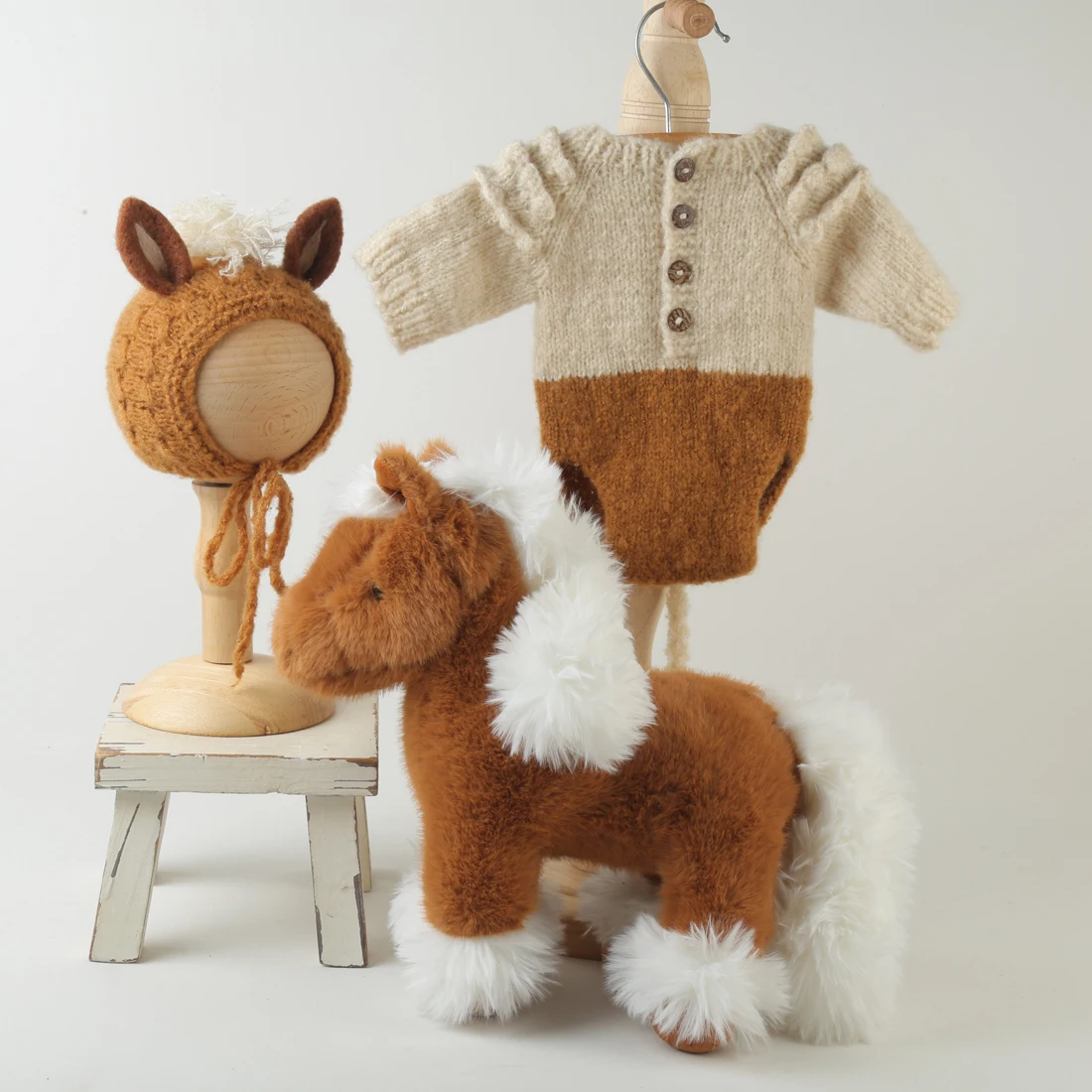 

Newborn knitted Horse Jumpsuits Outfit Newborn Photography Props Crochet Baby Horse Romper And Toy Set