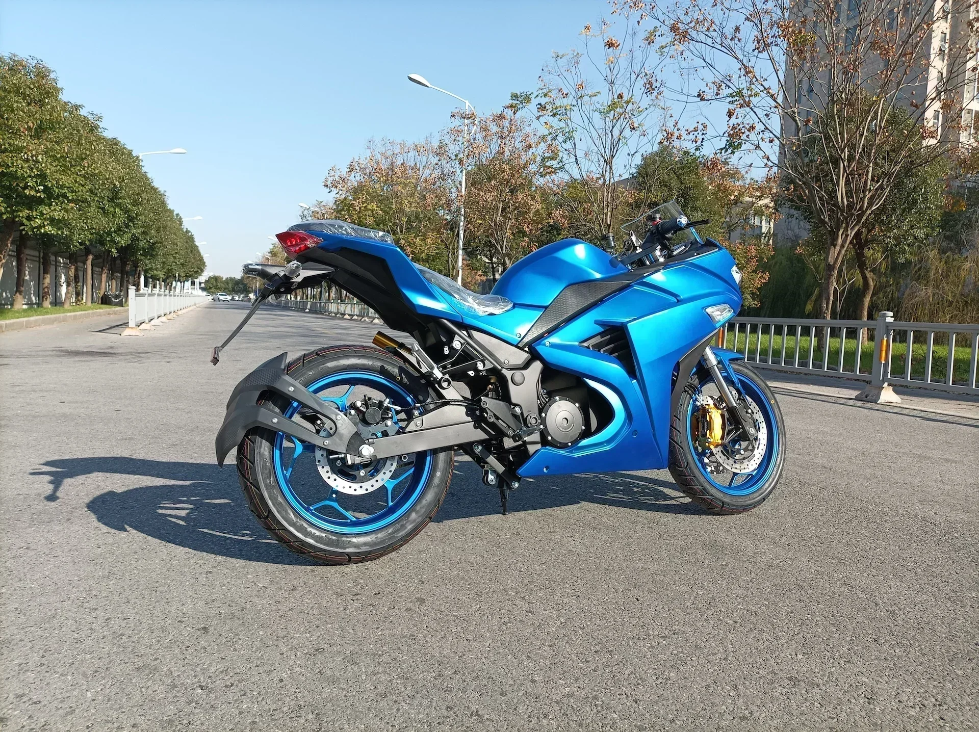 

JUFENG Motorcycleelectric Motorcycle Adult Speed 150KM/H And Long Range 150km Electric Motorcycle Mid Drive 8000W