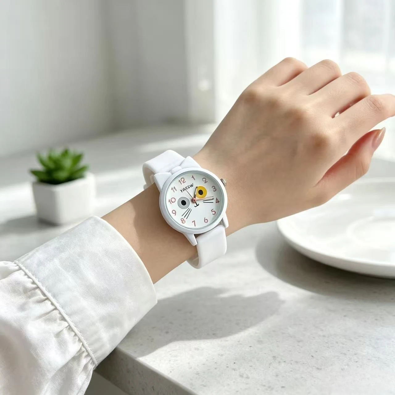New Fashion Women's Watch Ins High Beauty Primary School Watch Women's Watch Versatile Quartz Watch