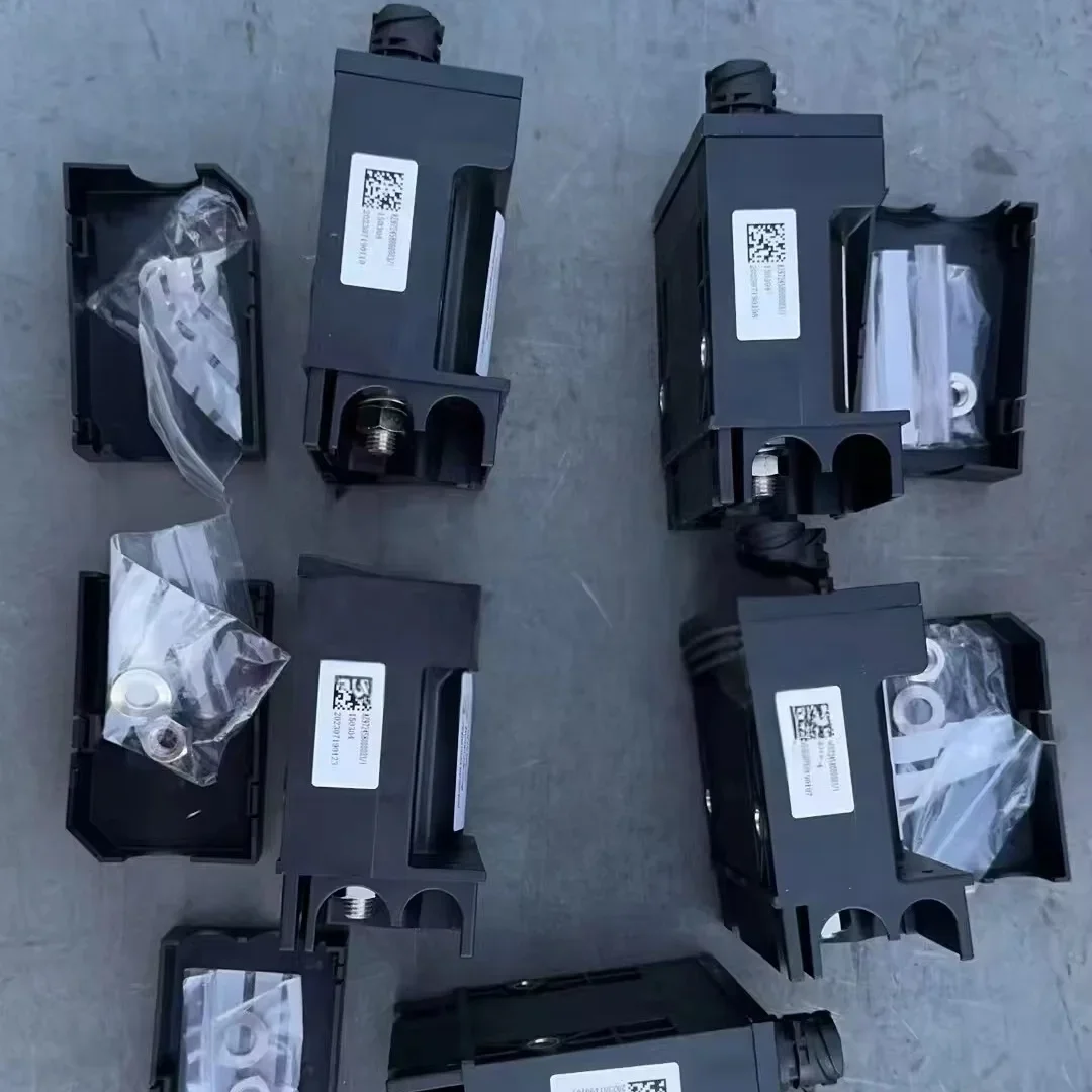 Sell WellSupply Genuine CNHTC SINOTRUK HOWO T7 SITRAK C7H C9H TX MAX G7 Spare Parts ADR Electronic Control Module AZ97245800000 - view 2