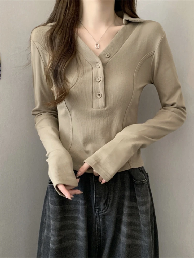 Slim Fit Women's  Shirt Long Sleeve V-Neck Short Style T-Shirt Korean Style Commute Fashion Button Detail Creative Pattern