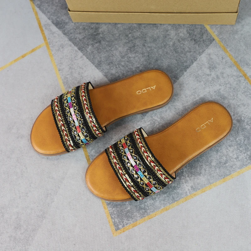Summer Flat Slippers for Ladies 2024 New Weaving Ethnic Style Open Toe Beach Non Slip Women's Shoes Outdoor Walking Slides