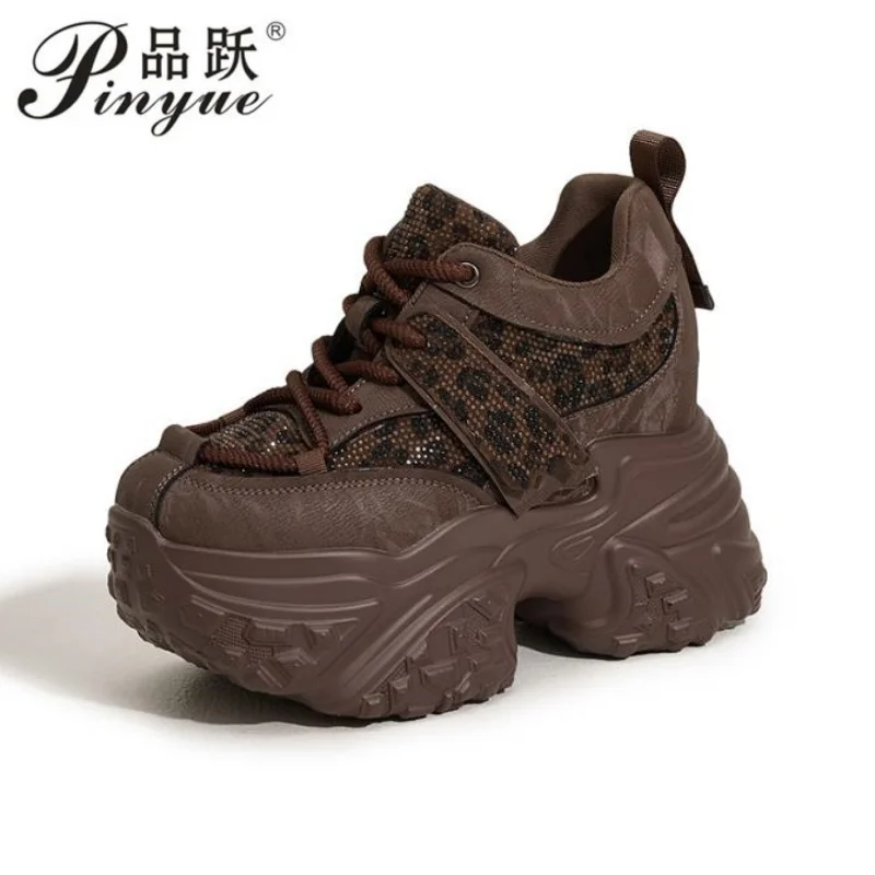 

Women Casual Platform Sneakers 10CM High Heels New Spring Sport Leather Shoes Bling Trainers Chunky Sneakers Zapatos Mujer