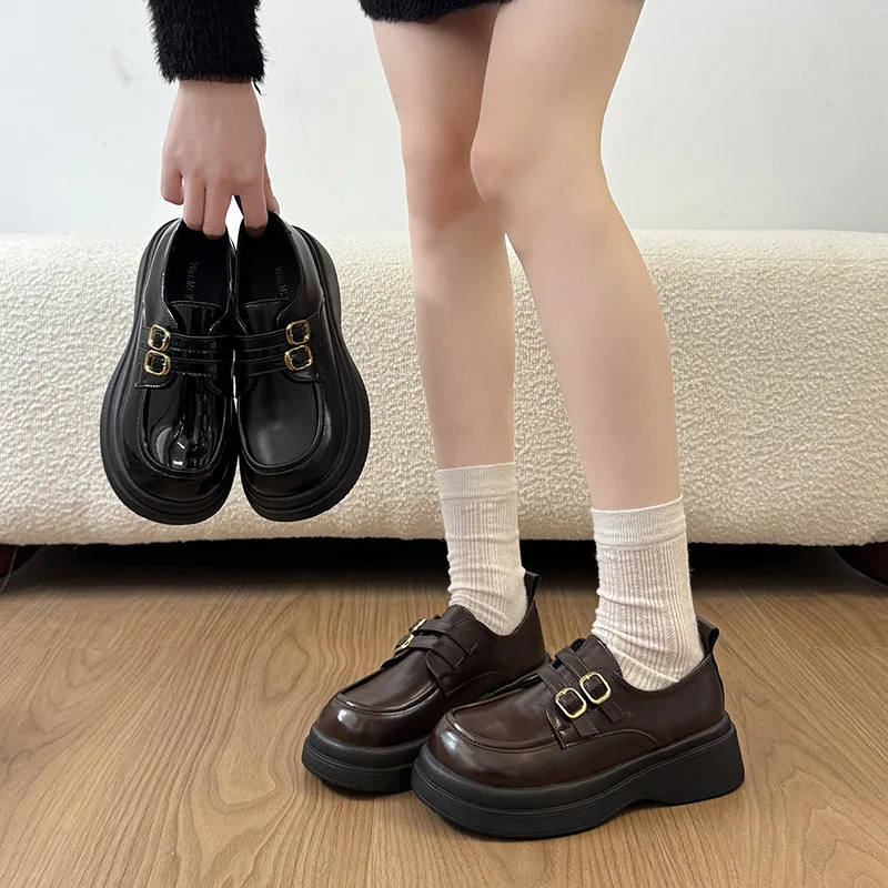 

2026 New Spring Korean Style Shoes Women Leather Platform Mary Jane Shoes Thick Soled Round Closure Low Heel Leather Shoes