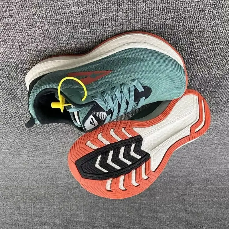 New Sport Shoes Wide Running Shoes For Unisex Soft Bottom Athletic Shoes Couples Outdoor Walking Sneakers
