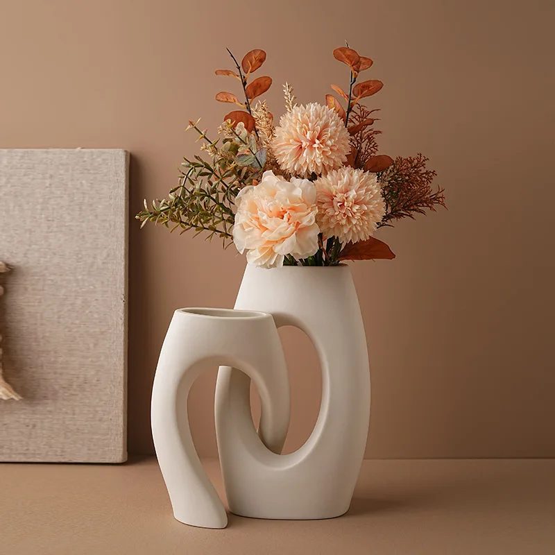 

European Ins Style White Art Creative Vase Ceramic High-end Flower Arrangement Vase Ornaments Flower Pot Birthday Gift