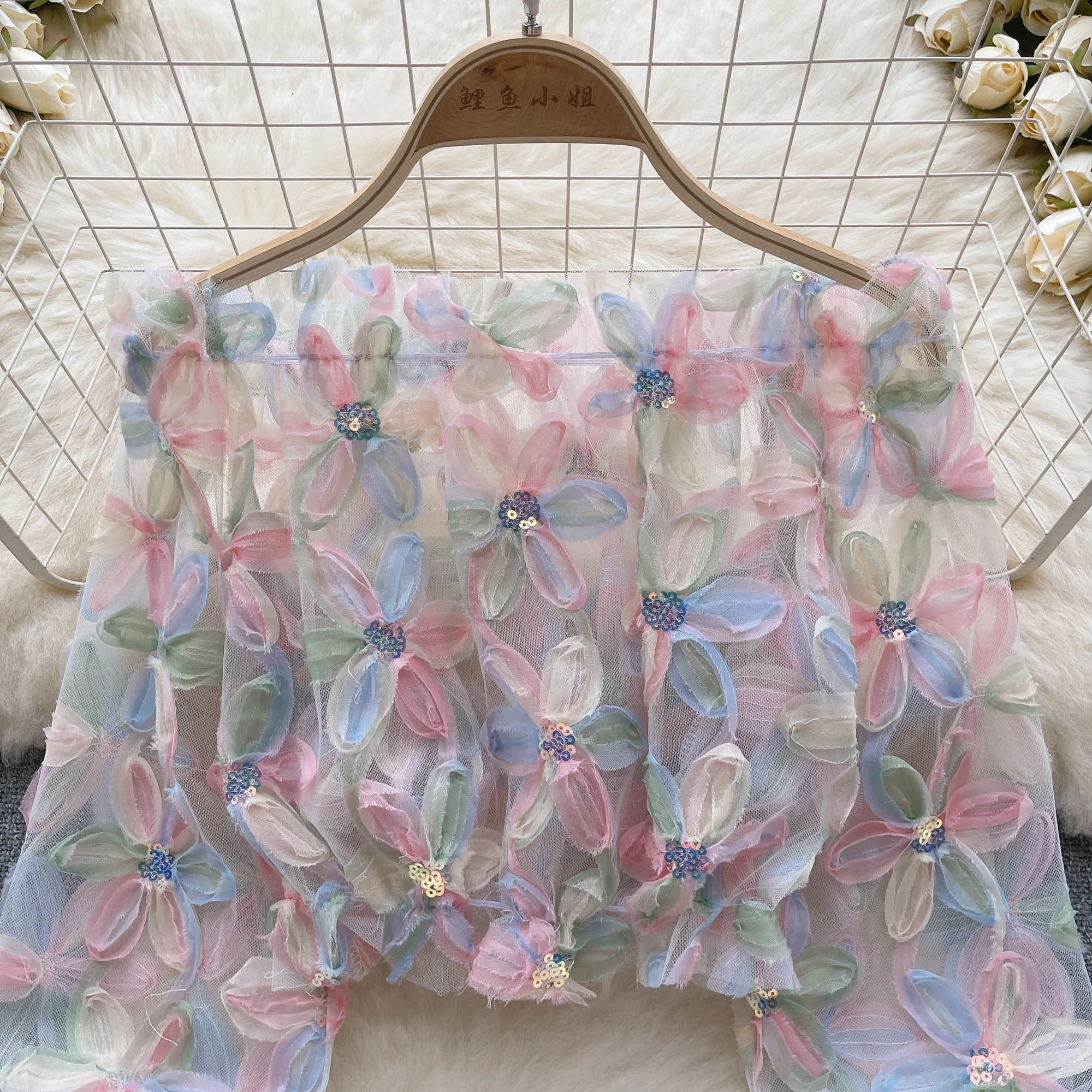 Kadınlar için 3D Çiçek Aplikli - Puff Sleeve Blouse incelemesi ve fiyatı