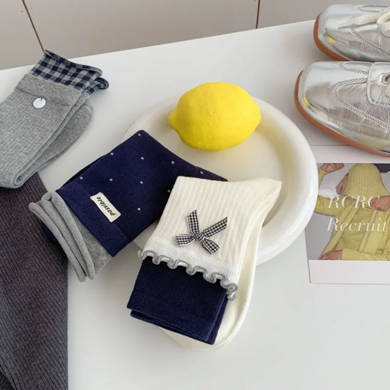 5 Pairs 2025 Fall Winter Women's Warm Socks Korean-Style Bow-Tie Striped Mid-Calf Cotton Women Socks White Socks High Quality