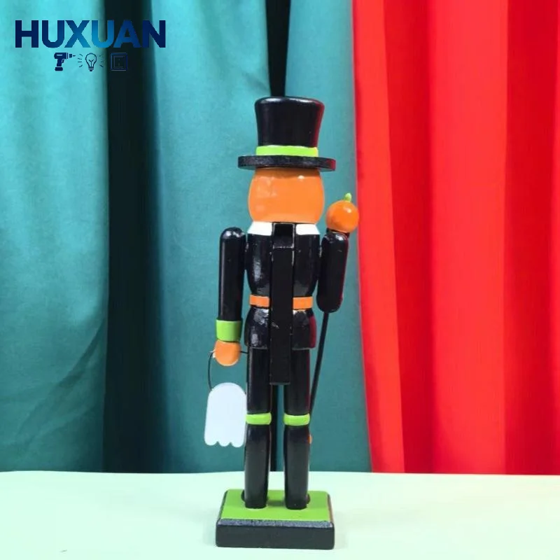 Schiaccianoci in Legno di Hall - Nutcracker Figurine recensione e prezzo