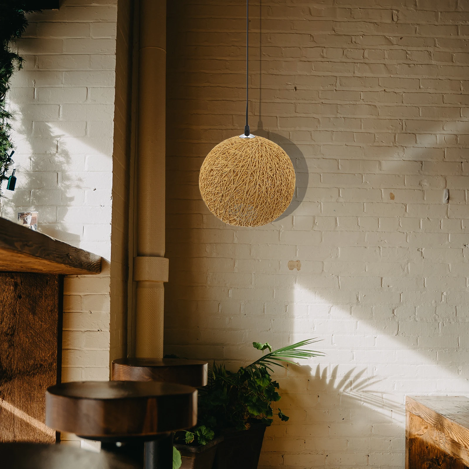 

Rattan Chandelier Pendant Lamp Shade Round Lampshade Light Fixtures Ceiling Hanging for Living Room Retro Decor