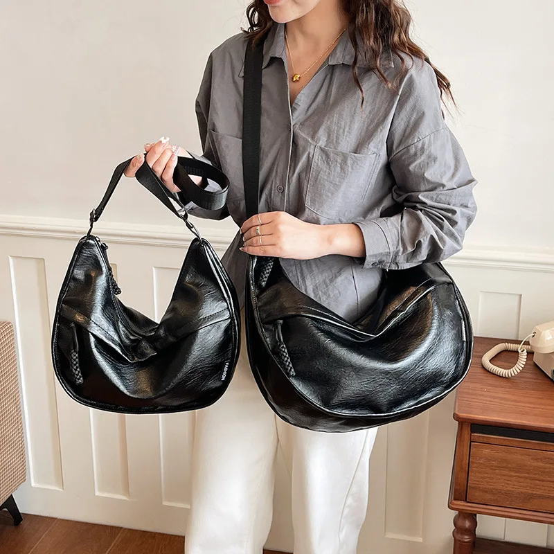 Women's Soft Faux Leather Shoulder Bag Large Capacity Casual Crossbody Tote Adjustable Strap Daily Commuter Handbag