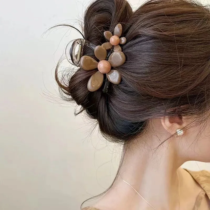 New Women Plastic Hair Claw Elegant Coffee Color Flowers Hair Clips Barrette Crab Ponytail Clip Hair Accessories Tiara