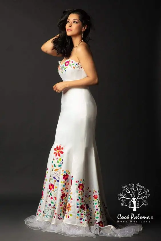 Vintage Strapless Mexican Mermaid Wedding Dresses Embroidery Applique Floral Western Country Boho Bridal Gown