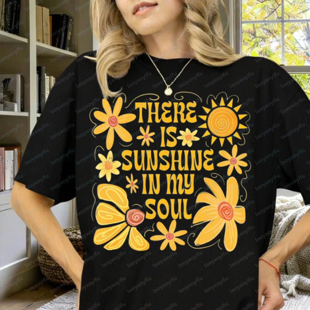 

Boho Summer Shirt Sunshine in My Soul Floral Vibes T-shirt Coquette Tee Girly Tshirt Hippie Graphic T Shirts Oversized T Shirt