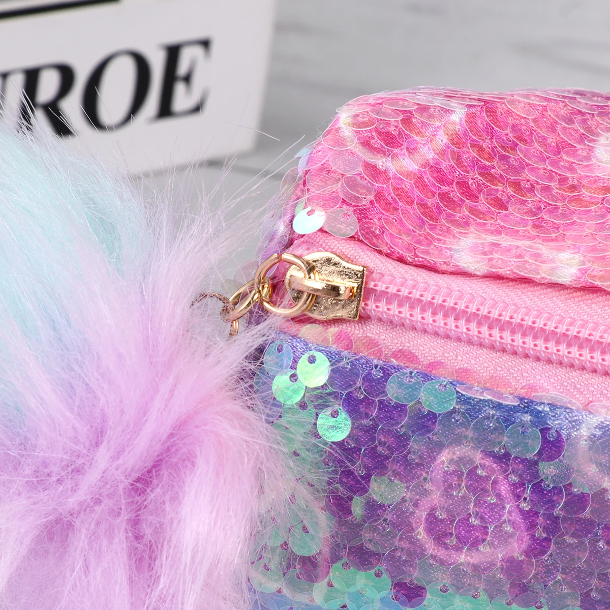 

Sequin Pencil Case Cartoon Makeup Pouch Transparent Stationery Bag Shiny Compact Large Capacity Gift For Girls Student