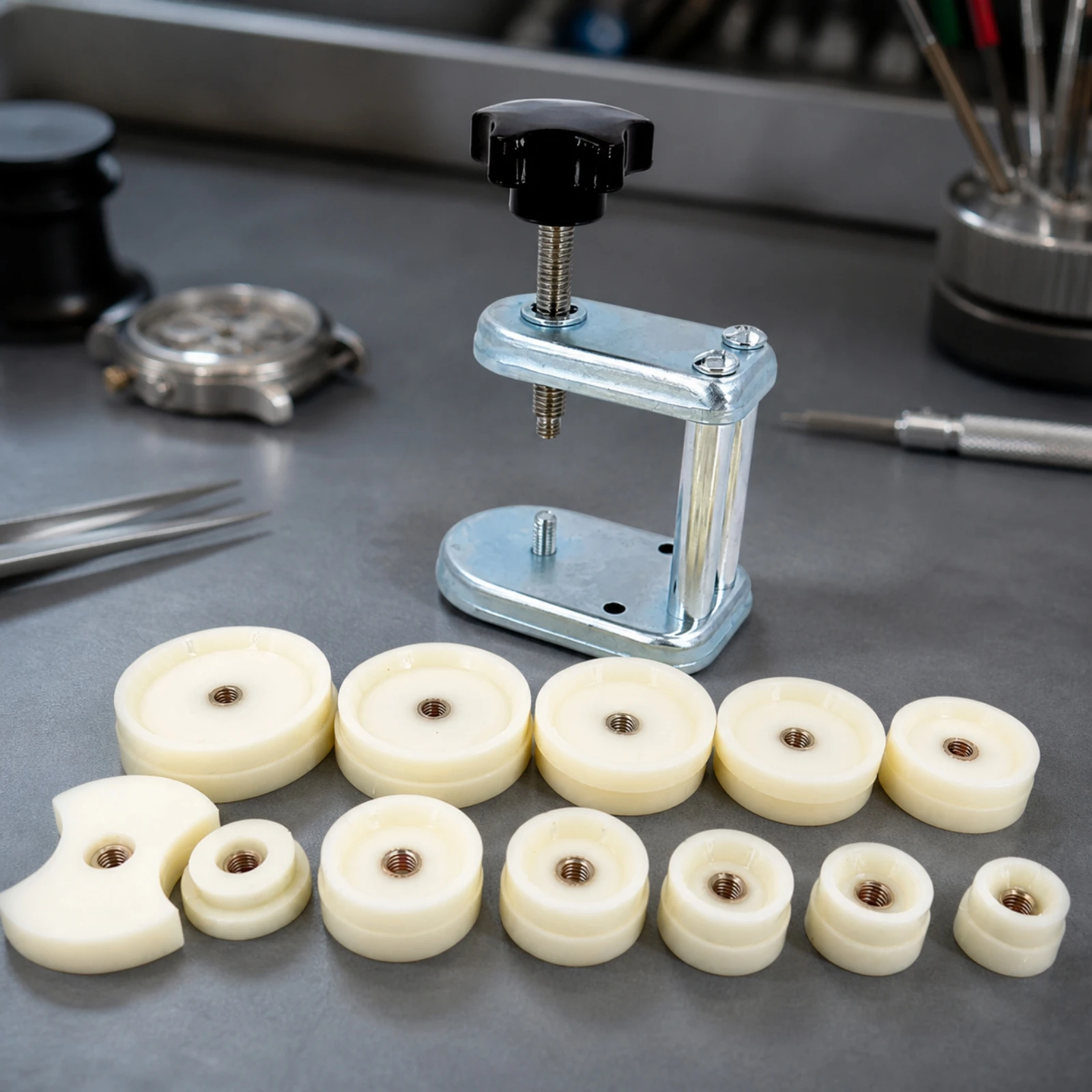 Watch Case-Back Press Easy to Use Hand-Operated Watch Press with Dies Versatile Scratch-Resistant for Repair Bench Work
