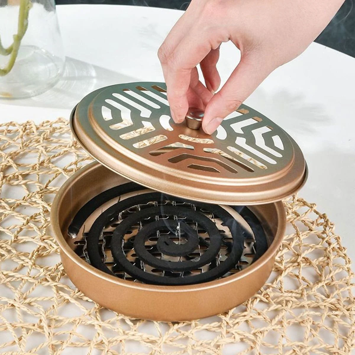 Stainless steel mosquito coil tray bracket household with cover with ash fireproof and anti-ironing creative sandalwood box 1