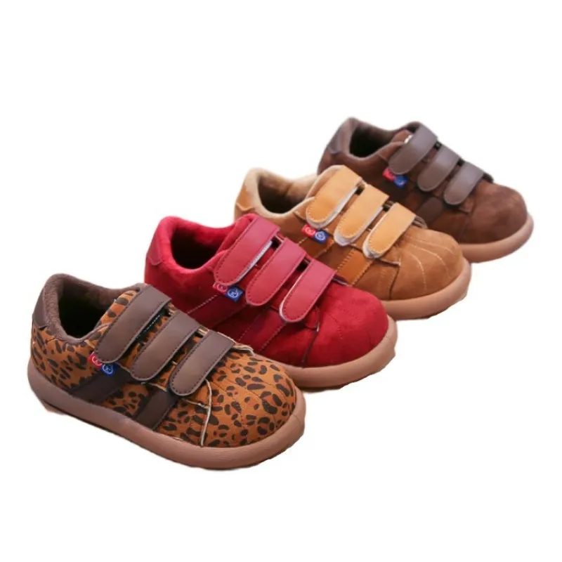 Khaki Boys' sports shoes 2025 winter new children's casual cotton shoes retro velvet Baby girls' shell toe board shoes 23-37