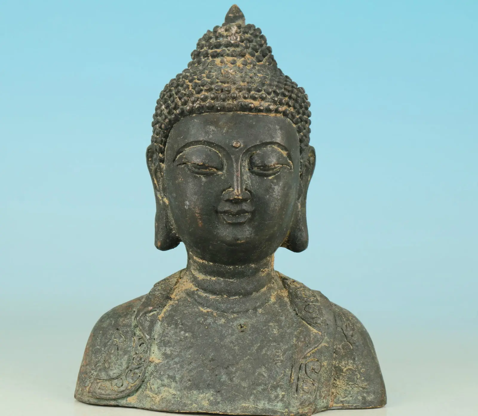 Asian Chinese Old Bronze Handmade Carved Buddha Monk Figure Collect Statue