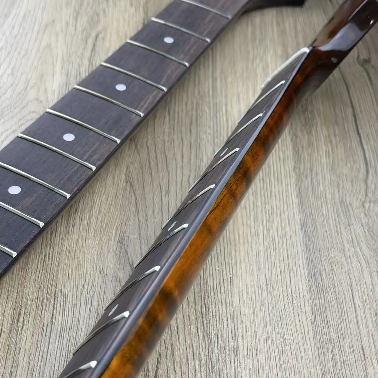 22 Fret ST Neck Stained Gloss Finish Rosewood Fretboard Nickel-silver Anti-corrosion Frets Guitar Part - view 6