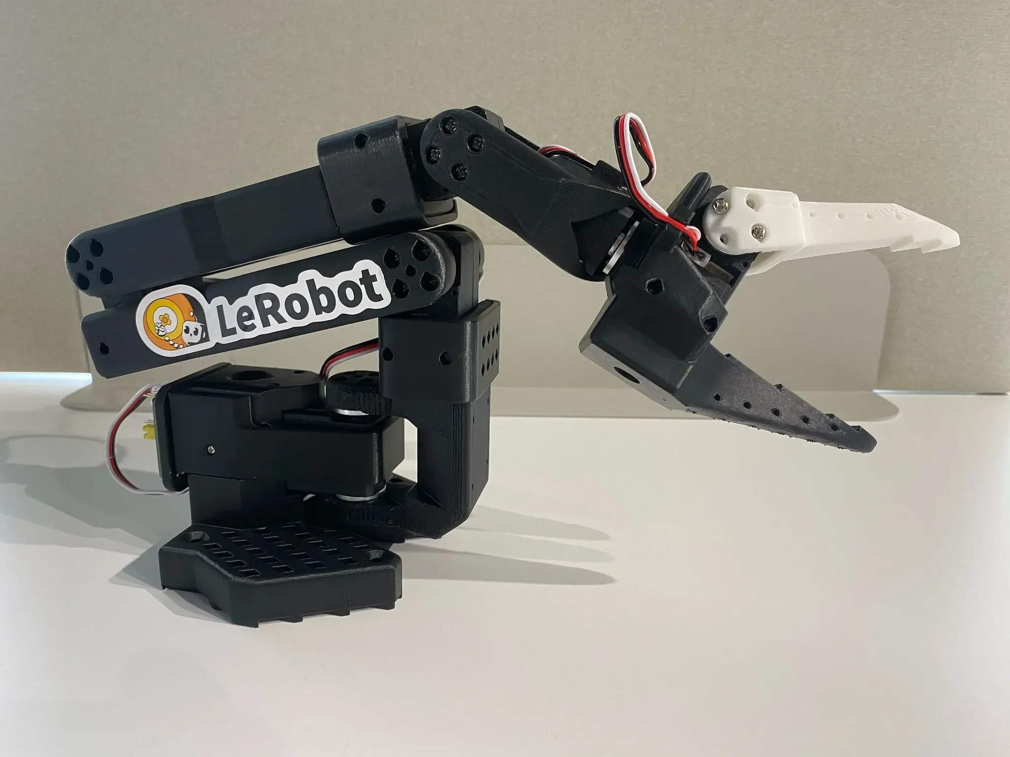 표준 오픈 SO-100 SO-101 암 SO-ARM100 서보 Feetech STS3215 7.4V 1/191 147 345 기어 리더 암 7.4V SO101 허깅 페이스
