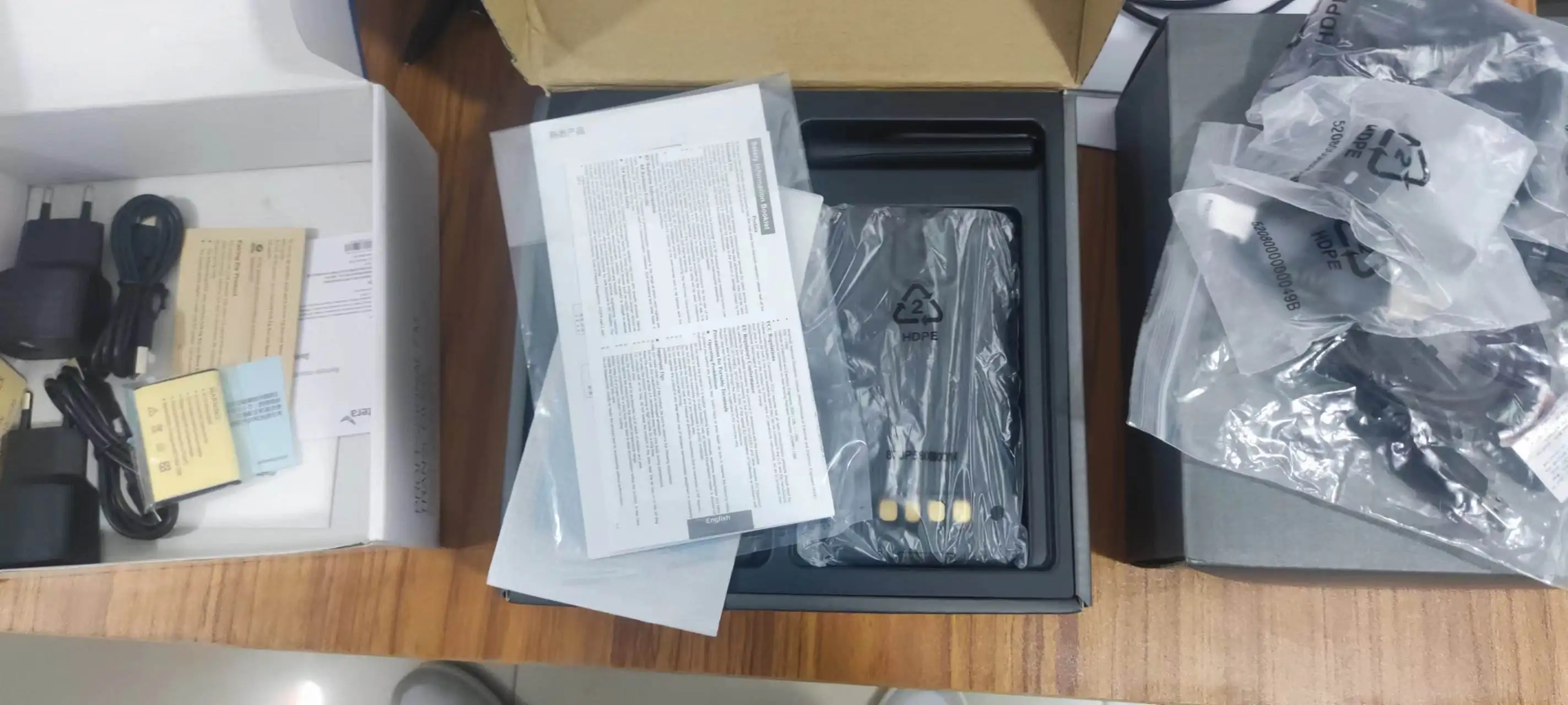 Hoge Kwaliteit 100 Km Hy Tera PDC550 3g 4g Volledige Netwerk Mobiele Telefoon Walkie Talkie Groothandel PDC550 Smartphone