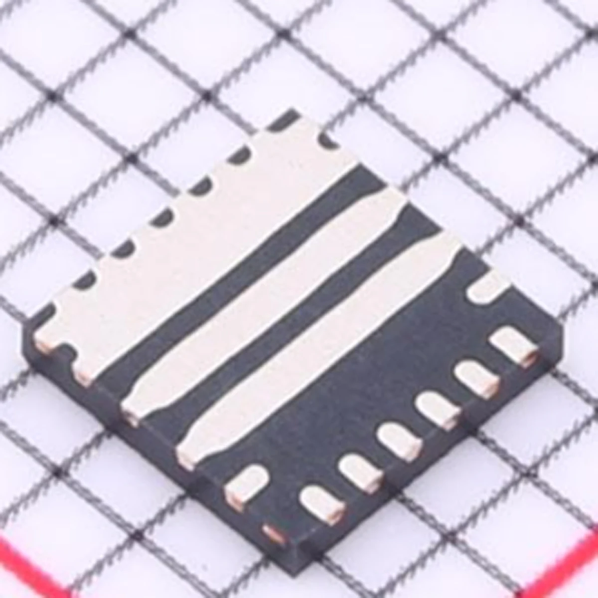 BD9F800MUX-ZE2 Original DC-DC Power Chip Adjustable 4.5V~28V 765mV~13.5V Step-Down VQFN-11 ADJ 8A 11VQFN IC REG BUCK BD9F800MUX
