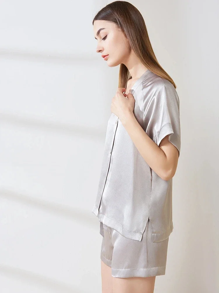 19 مللي متر الحرير التوت الحقيقي المرأة الصيف قصيرة الأكمام السراويل بيجامة دعوى بلون الخامس الرقبة سترة التلبيب المتسكعون بيجامة غير رسمية