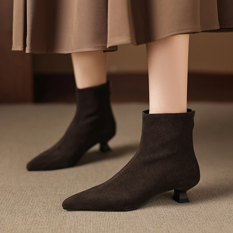 

Women's new leather cow reverse handmade pointed zipper mid heel plus size and calf short boots short tube fashion boots