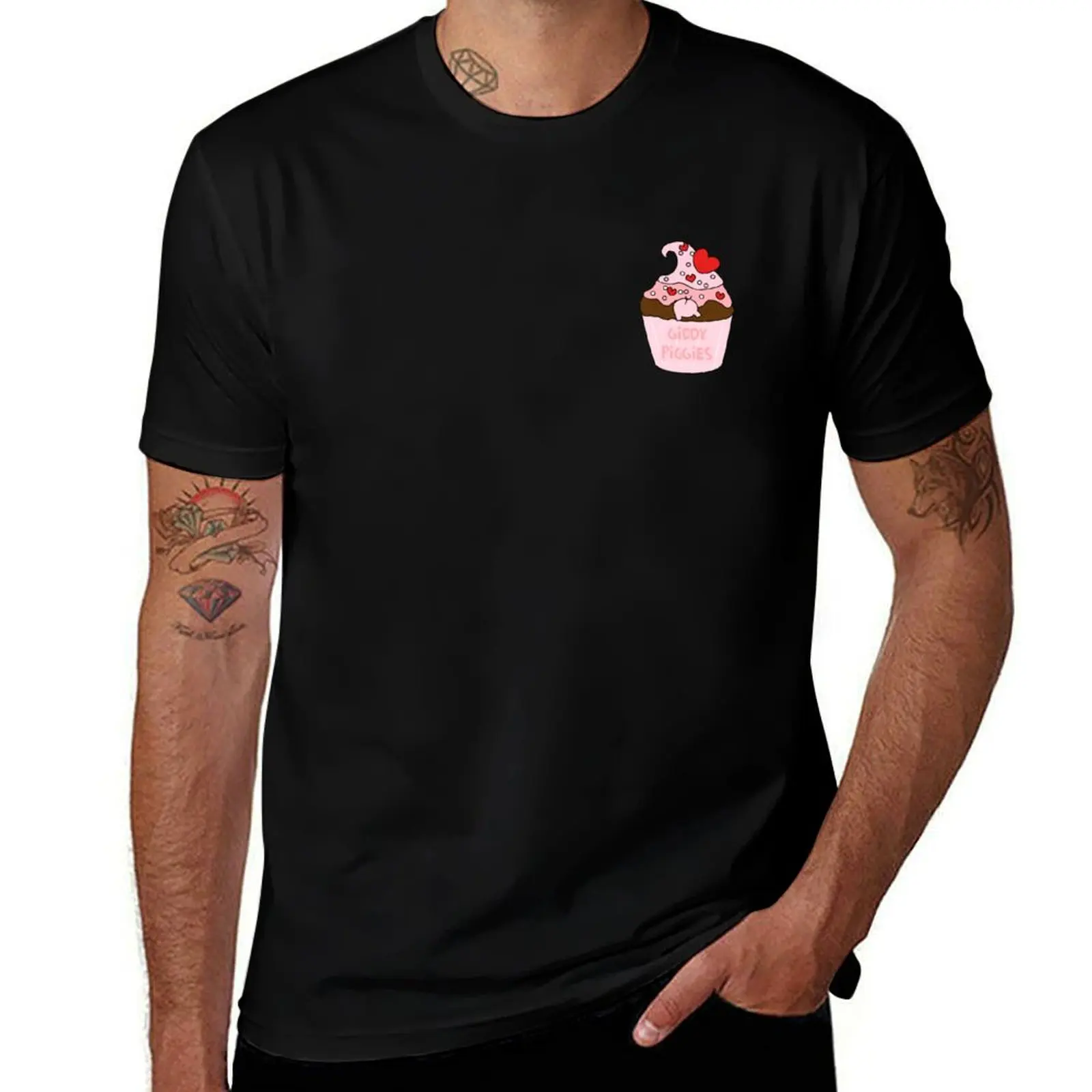 

Giddy Piggies Pink Heart Cupcake T-Shirt croswit shirt man anime tshirt Funny t-shirts graphic t shirts t shirt for men