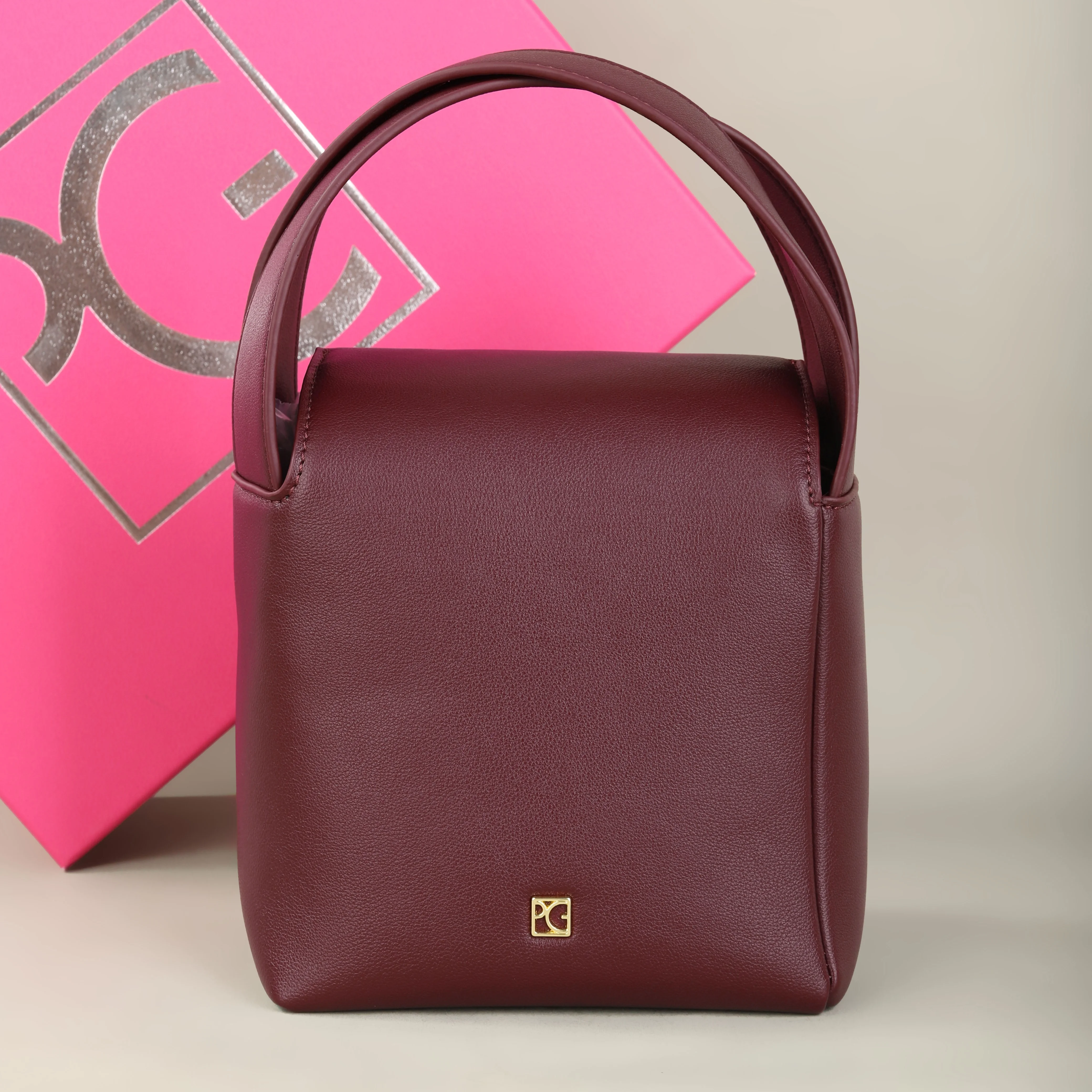 

PATSY PG GARIS Women's Shoulder Bag Classic Minimalist Design | High Quality Portable | Shoulder or Hand Carry