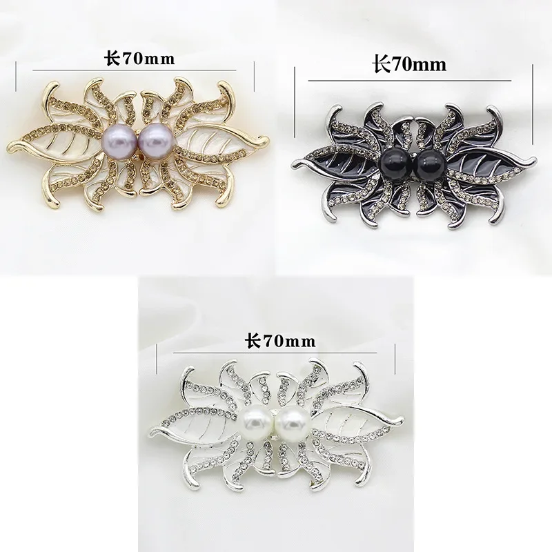 1 Pair Alloy Cardigan Collar Clips Holder Women Decor Crystal Cape Cloak Clasps Fasteners Buckle Brooch Clip