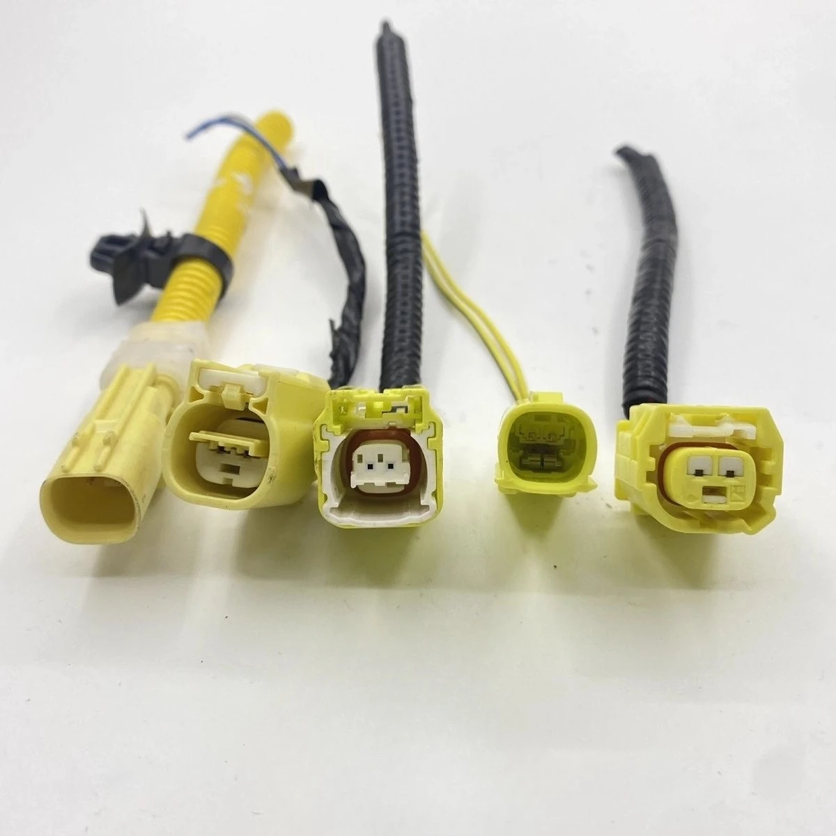 

1pcs For Toyota Camry Corolla Reiz Crown Land Cruiser Seat Collision Sensor Plug