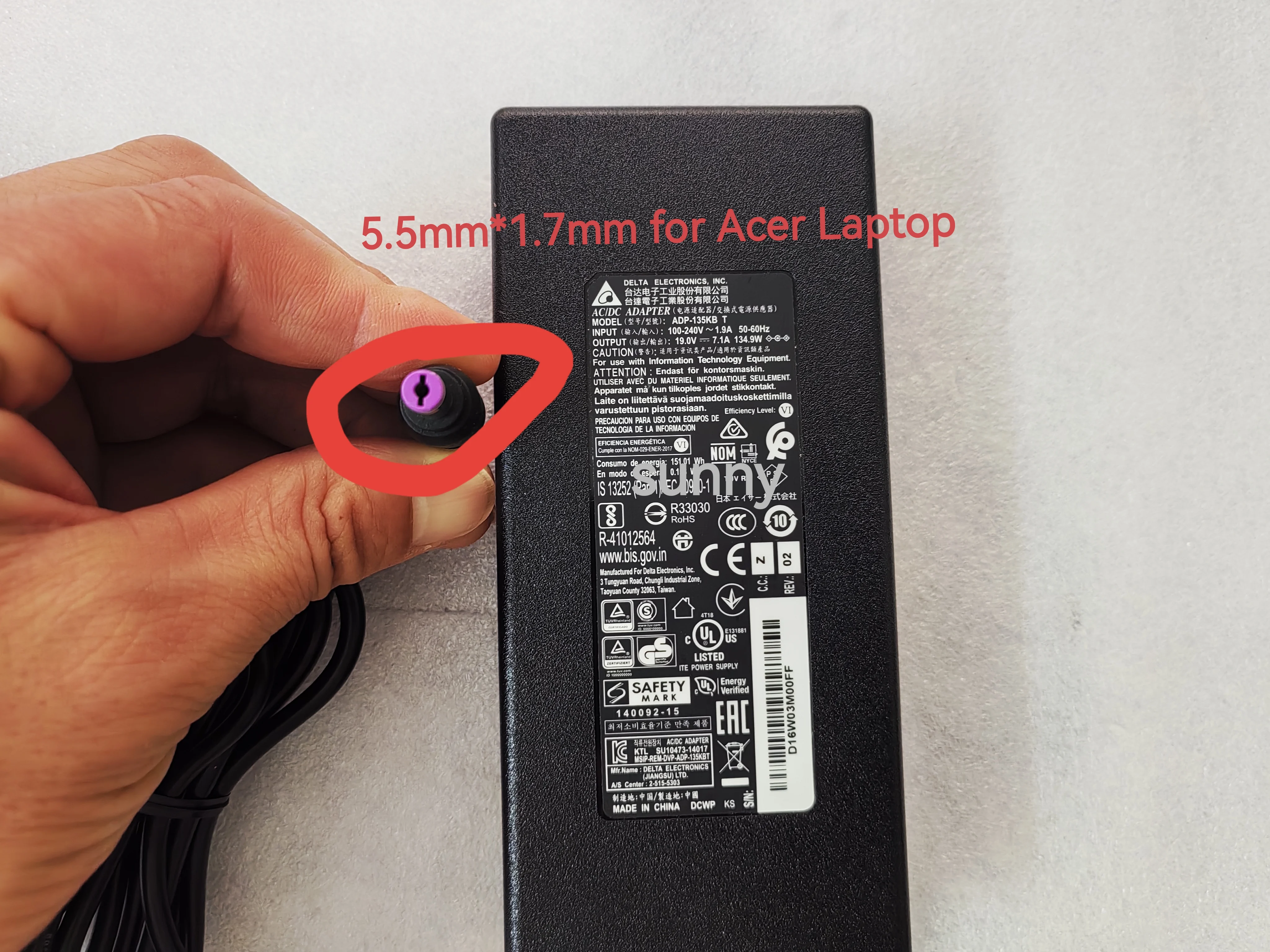 Новый OEM Delta 19,0 В 7,1 А 135 Вт ADP-135KB T ADP-135NB B для игрового ноутбука Acer Nitro 7 AN715-51-752B, оригинальный адаптер переменного тока Puryuan