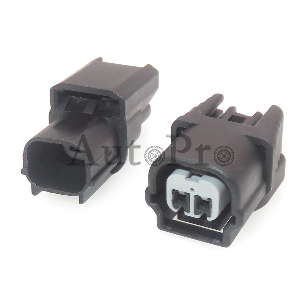 Рисунок 2 - Розетка для подключения кабеля к зарядному устройству