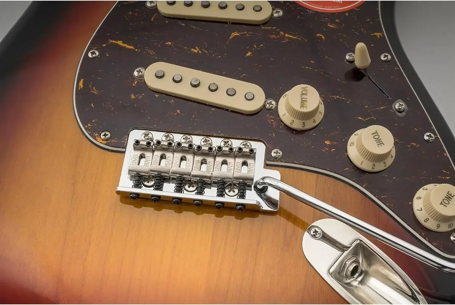 

Музыкальный магазин Yue Yun — горячая распродажа со скидкой — винтажный мост тремоло Wilkinson WOV03 54 мм (2-1/8 дюйма), аксессуар для гитарного оборудования