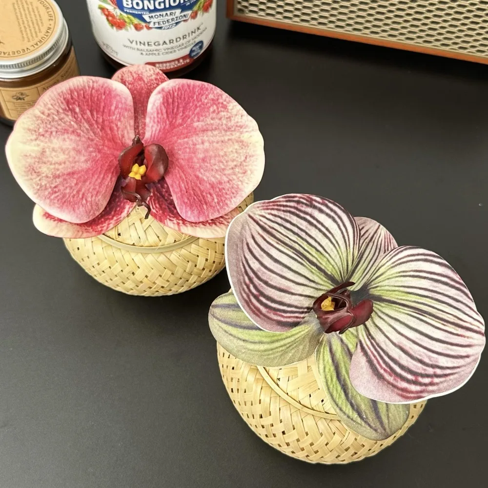 سعة كبيرة منظم مجوهرات الأوركيد تصميم الأوركيد زهرة شكل تخزين المجوهرات الخيزران نسج أقراط التخزين