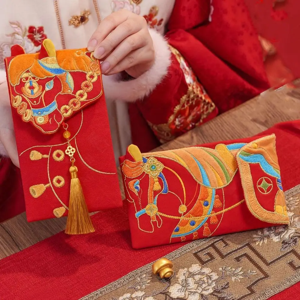 

Chinese 2026 New Year Red Envelope Glitter Frosted Cartoon Horse Year Money Envelope Bronzing Blessing Money Bag