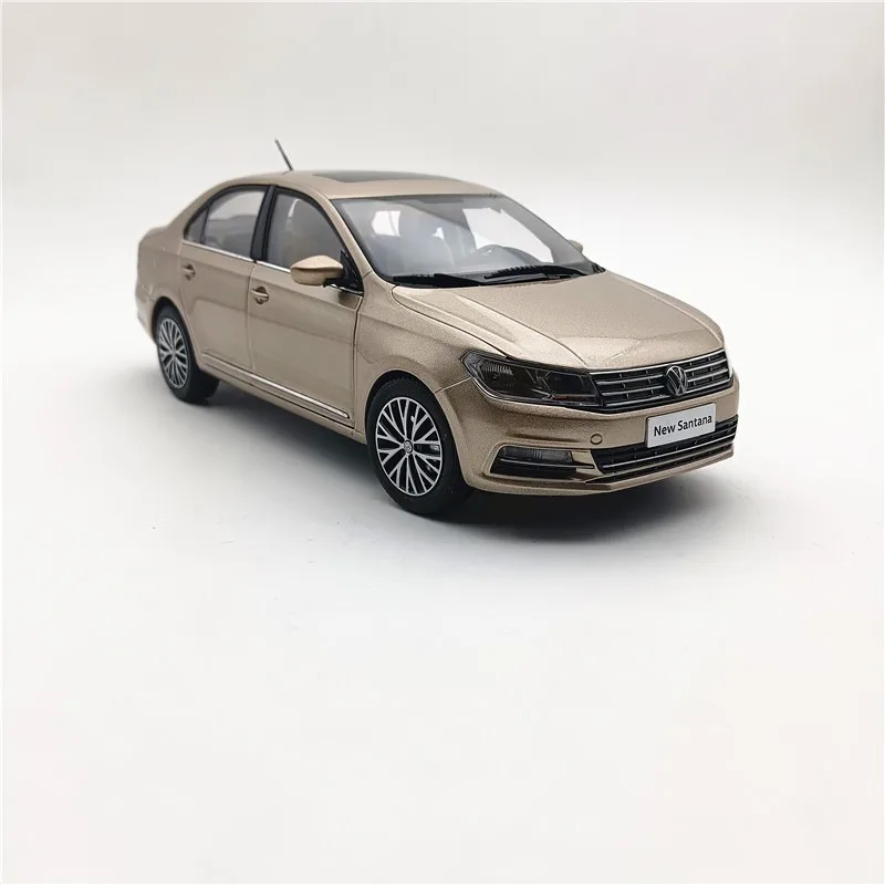 

1:18 Scale New Santana Alloy Car Model Ornaments