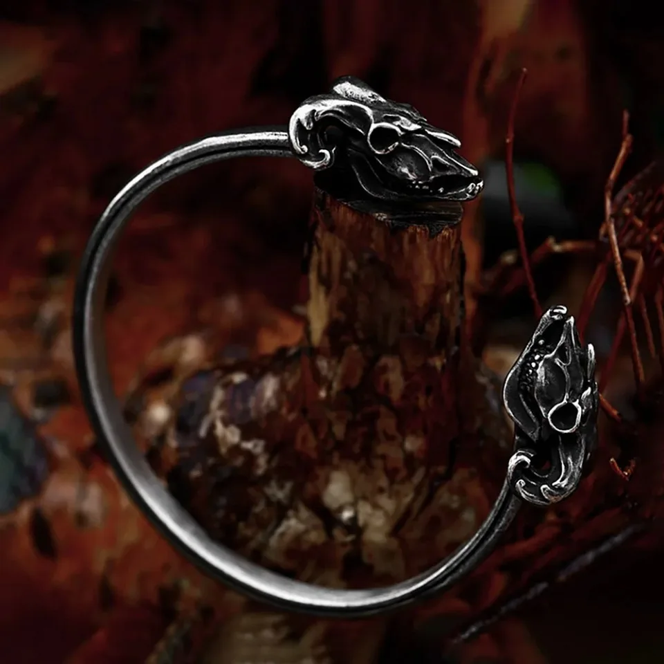 New Vintage 316L Stainless Steel Goat Skull Bracelet Gothic Biker Unique Animal Bangles For Men Fashion Jewelry Gifts Adjustable