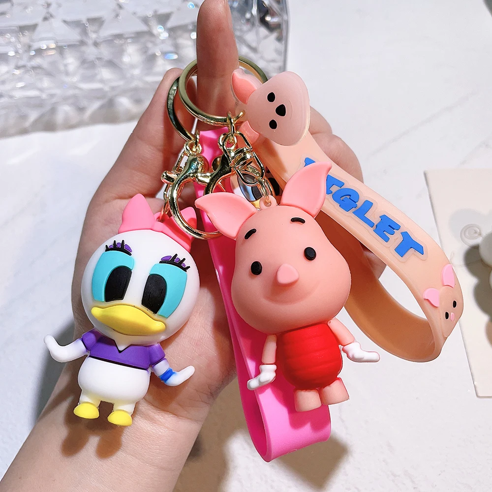 Disney Cartoon Mickey Mouse Keychain Minnie Donald Duck Daisy Cute Doll Keyring Fashion Couple Bag Ornament Pendant Gift