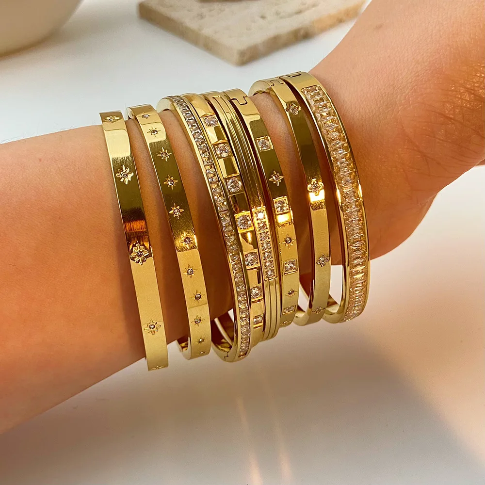 Luxury Jewelry Accessories Non Tarnish Elegant Cubic Zirconia Star 18K Gold Plated Stainless Steel Bangle Bracelet for Women