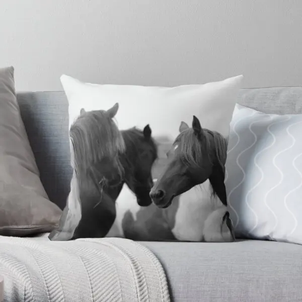 

Wild Horses Printing Throw Pillow Cover Soft Fashion Bedroom Hotel Office Fashion Wedding Sofa Pillows not include One Side