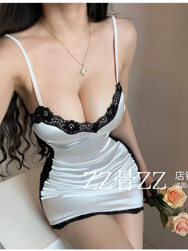 

New Style Pure Desire Lace Splicing Sexy V Neck French Elegant Feminine Strap Dress Lace Sexy Women Tops 2024 New KO4N