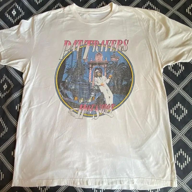 تي شيرت بات ترافرز هوت شوت للحفلات الموسيقية من القطن