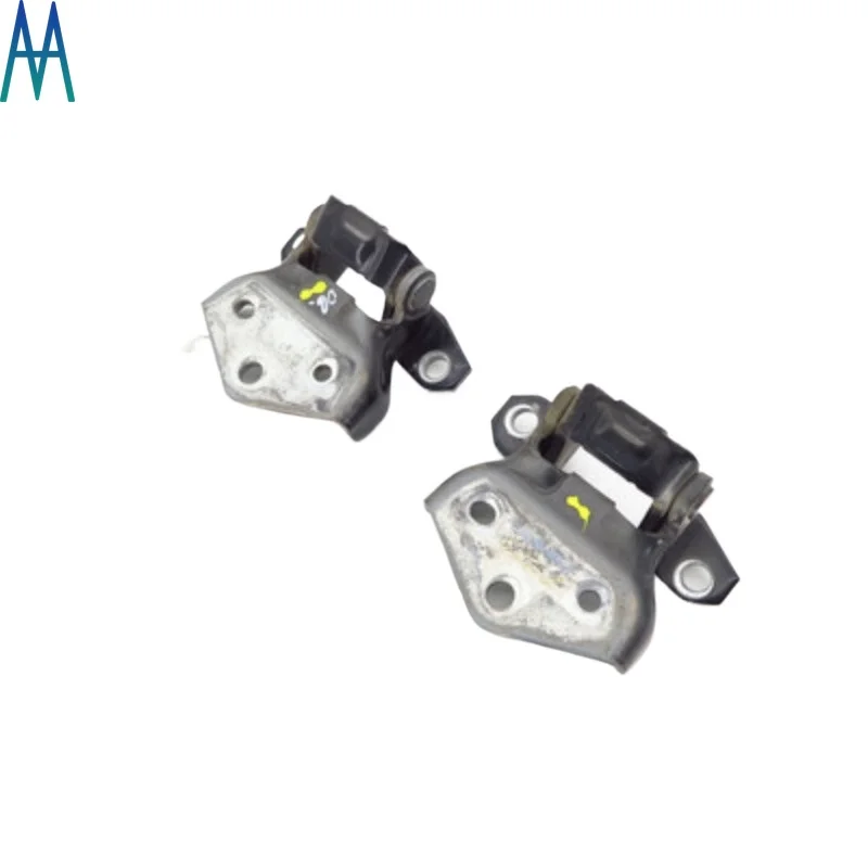 MR436611 2 PCS New Tailgate Door hinges for Mitsubishi Pajero IV Montero Shogun 3 4 MK3 MK4 V73 V77 V93 V97 V80 V90 2000-2020