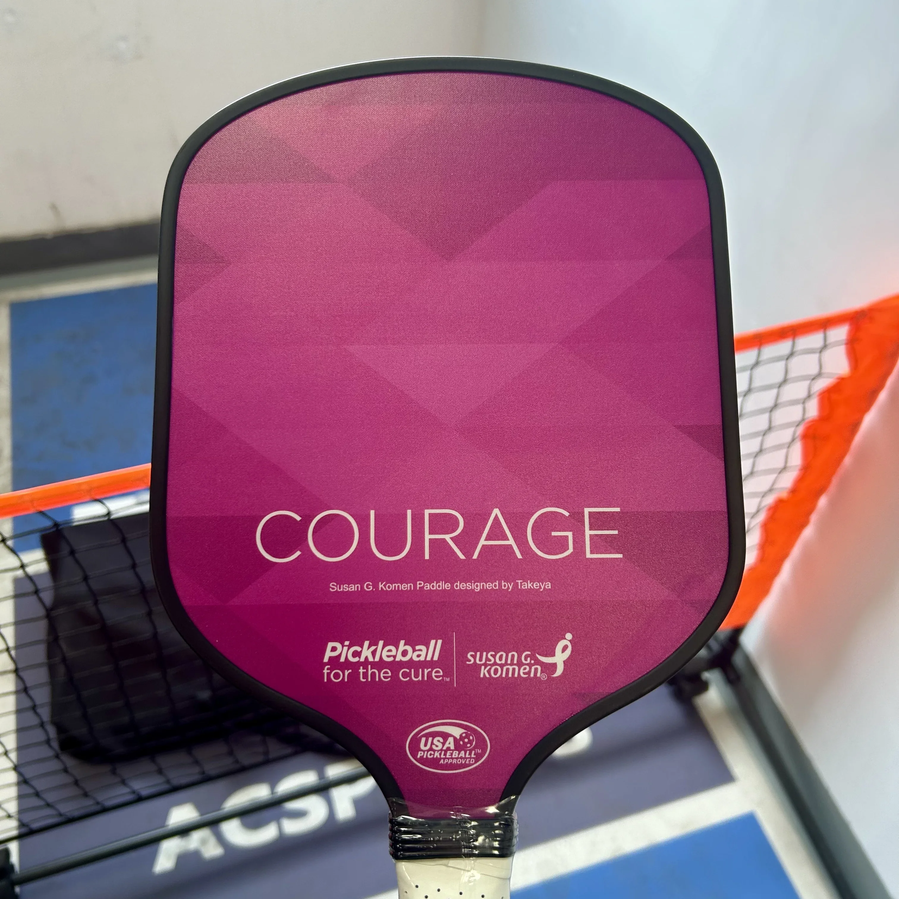 

Source factory hot sale fiberglass courage series is used for competition training entertainment pickleball Paddle