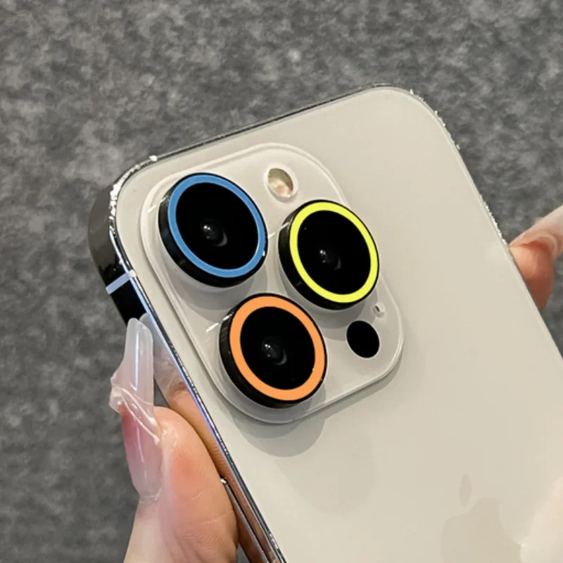 Film pelindung kamera keramik bercahaya, topi bercahaya untuk IPhone 16 15 Pro Max 15 16 Plus cincin lensa kaca Tempered